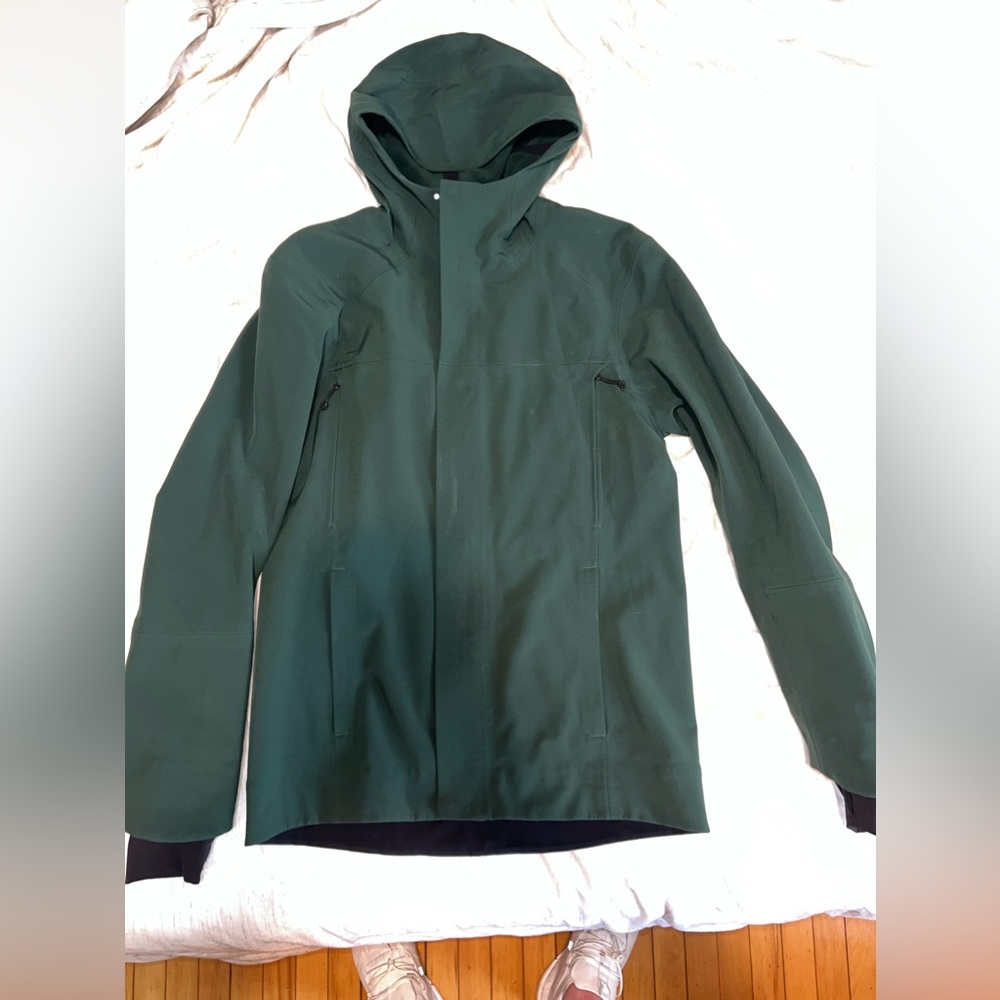 Men’s Lululemon Lab Drivers Coat